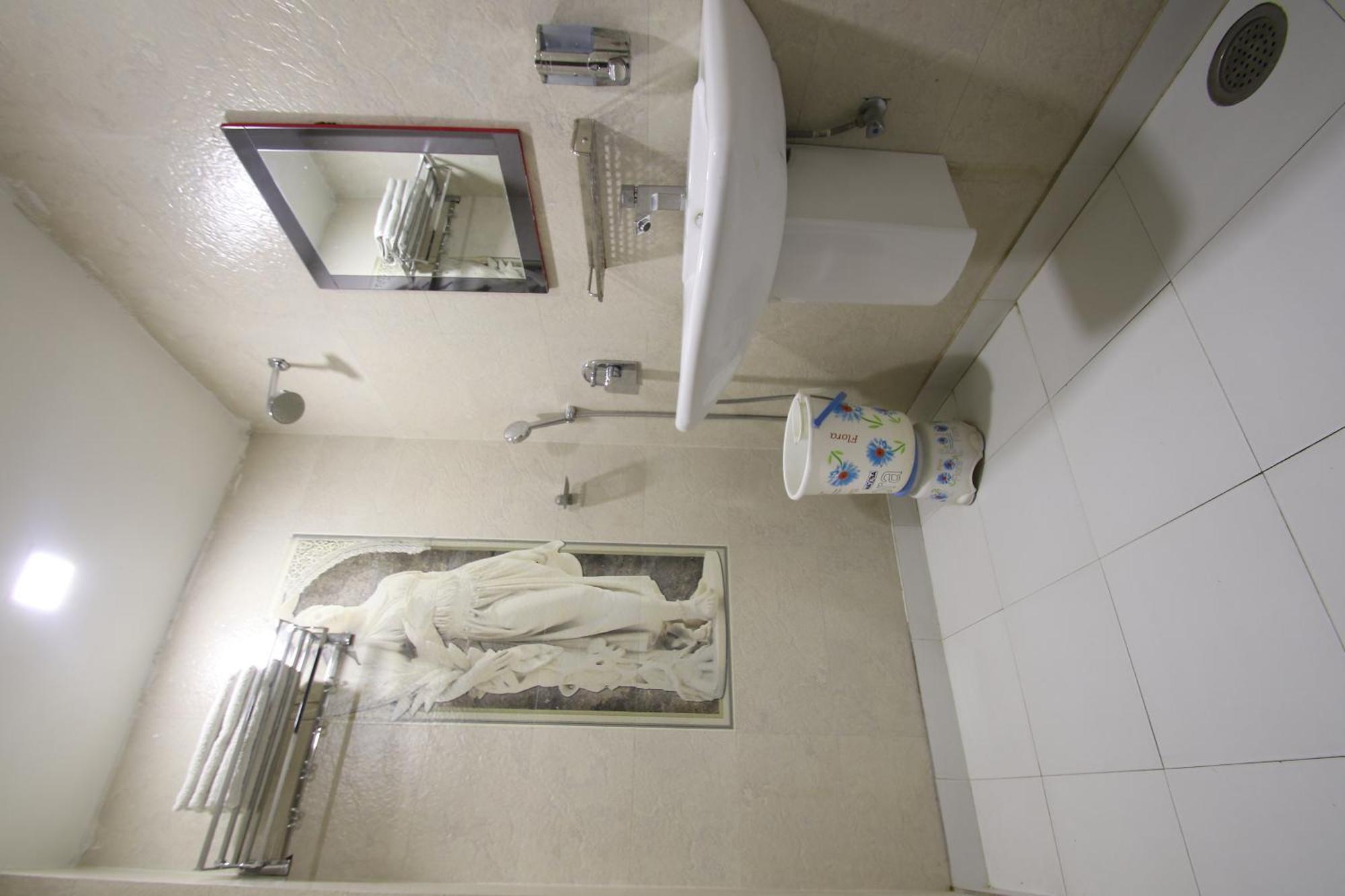 Hotel Hill Palace -Near Karol Bagh Metro Station Delhi  Esterno foto