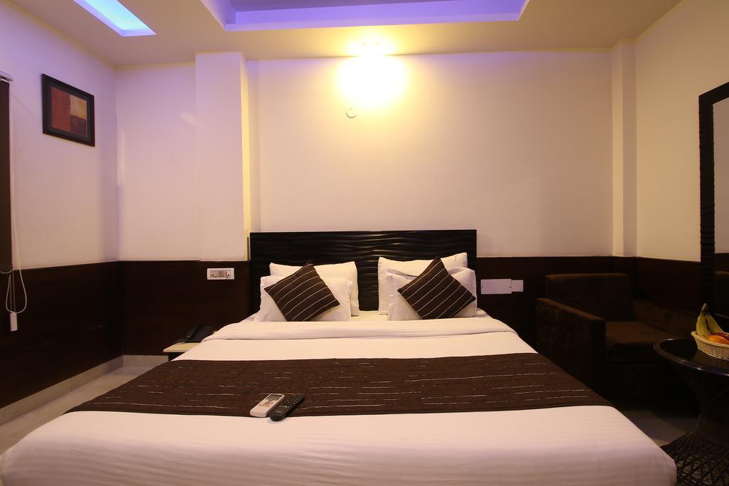 Hotel Hill Palace -Near Karol Bagh Metro Station Delhi  Esterno foto