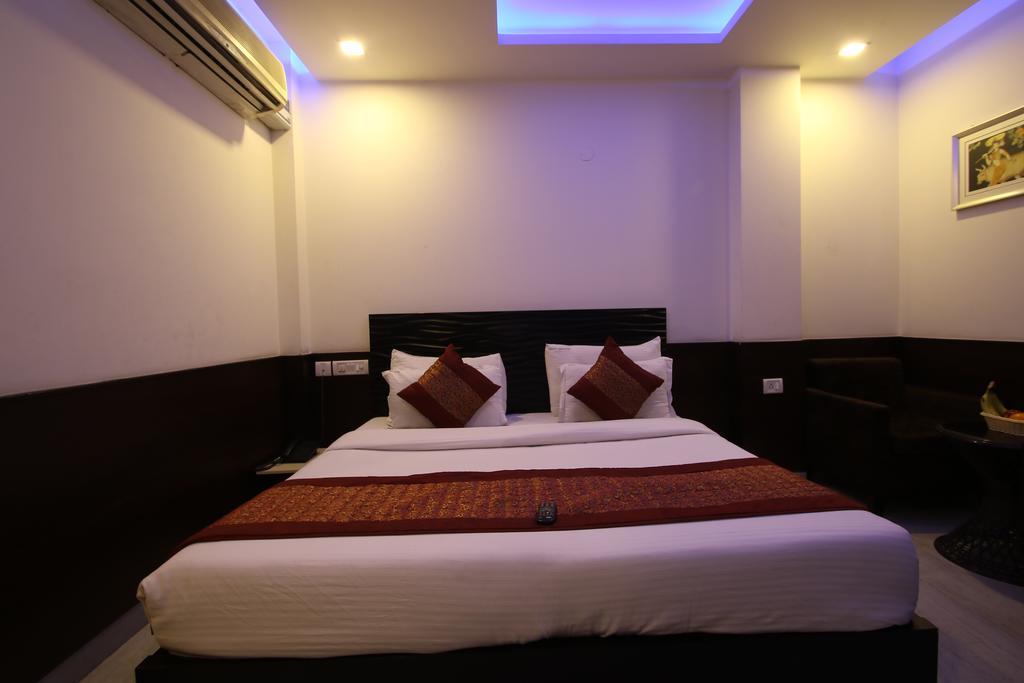 Hotel Hill Palace -Near Karol Bagh Metro Station Delhi  Esterno foto
