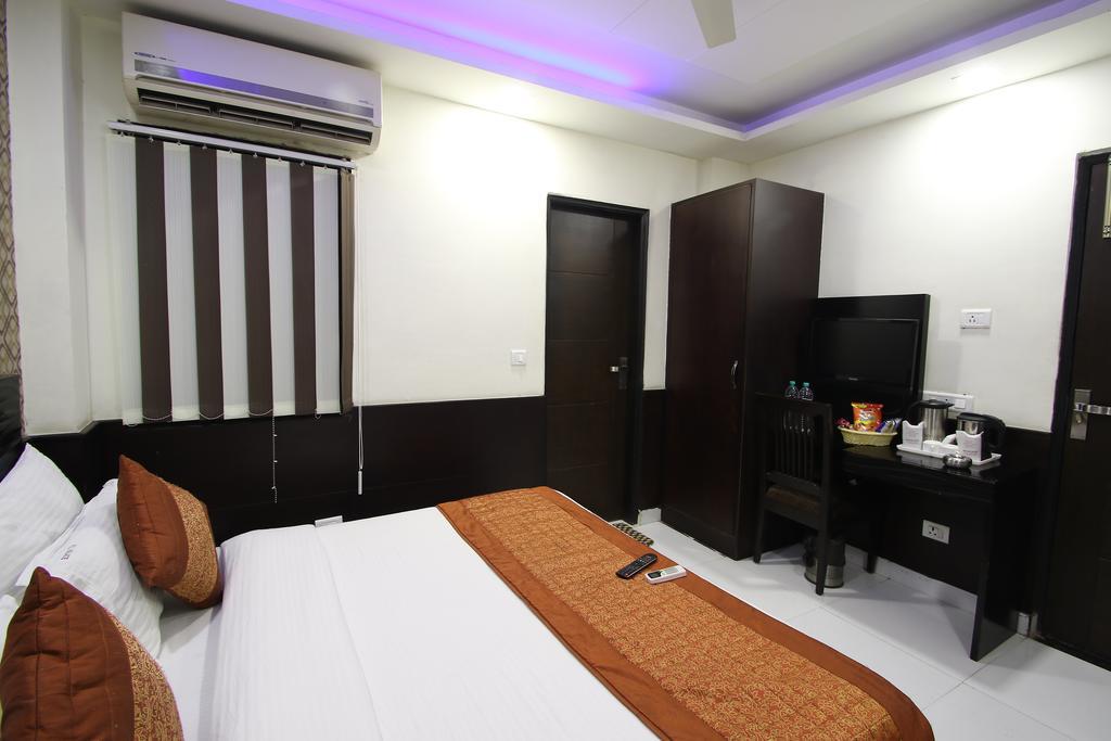 Hotel Hill Palace -Near Karol Bagh Metro Station Delhi  Esterno foto