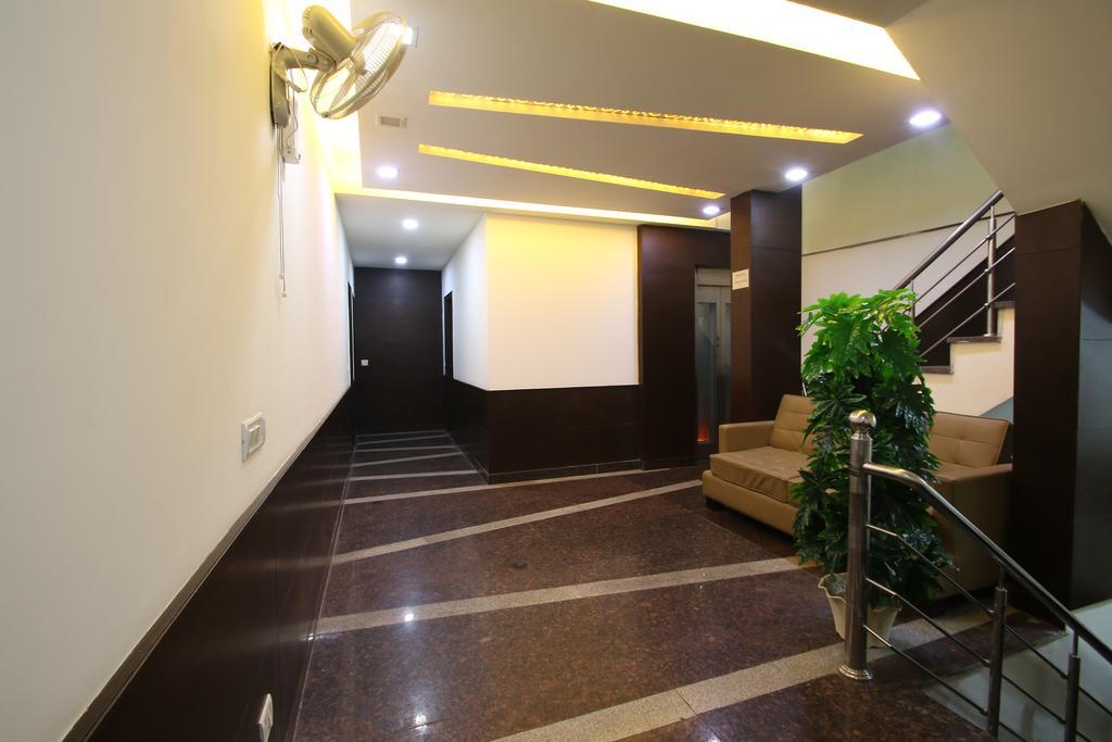 Hotel Hill Palace -Near Karol Bagh Metro Station Delhi  Esterno foto