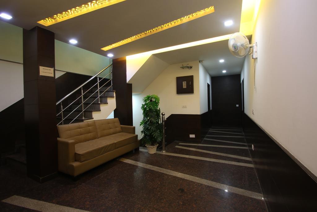 Hotel Hill Palace -Near Karol Bagh Metro Station Delhi  Esterno foto