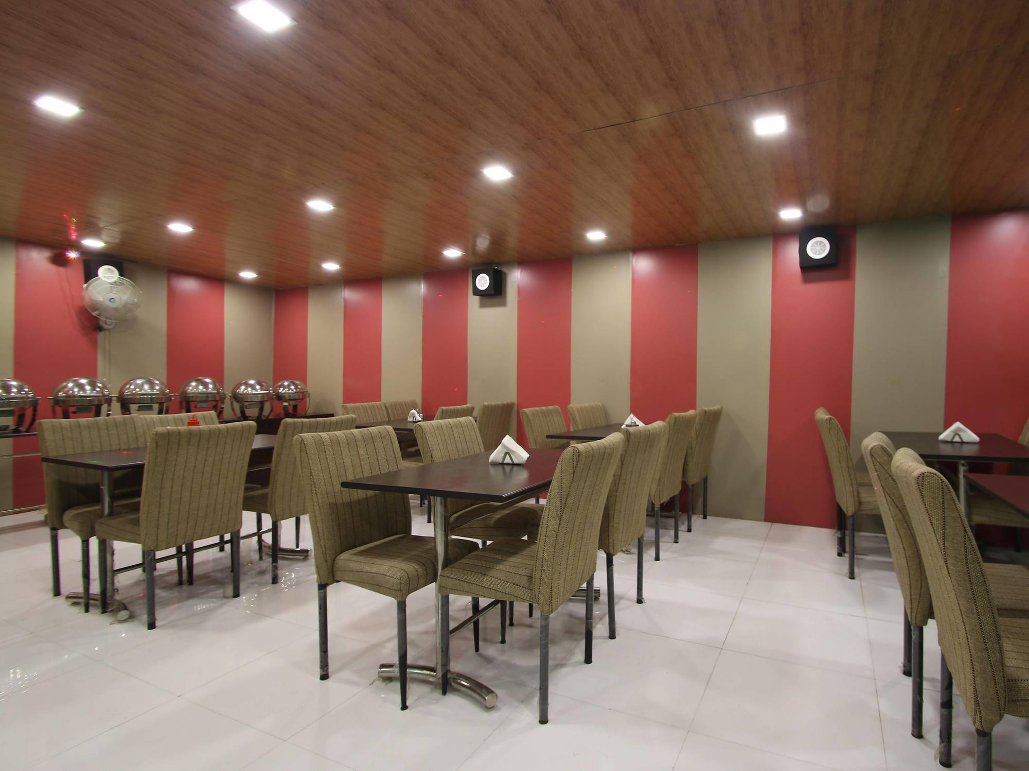 Hotel Hill Palace -Near Karol Bagh Metro Station Delhi  Esterno foto