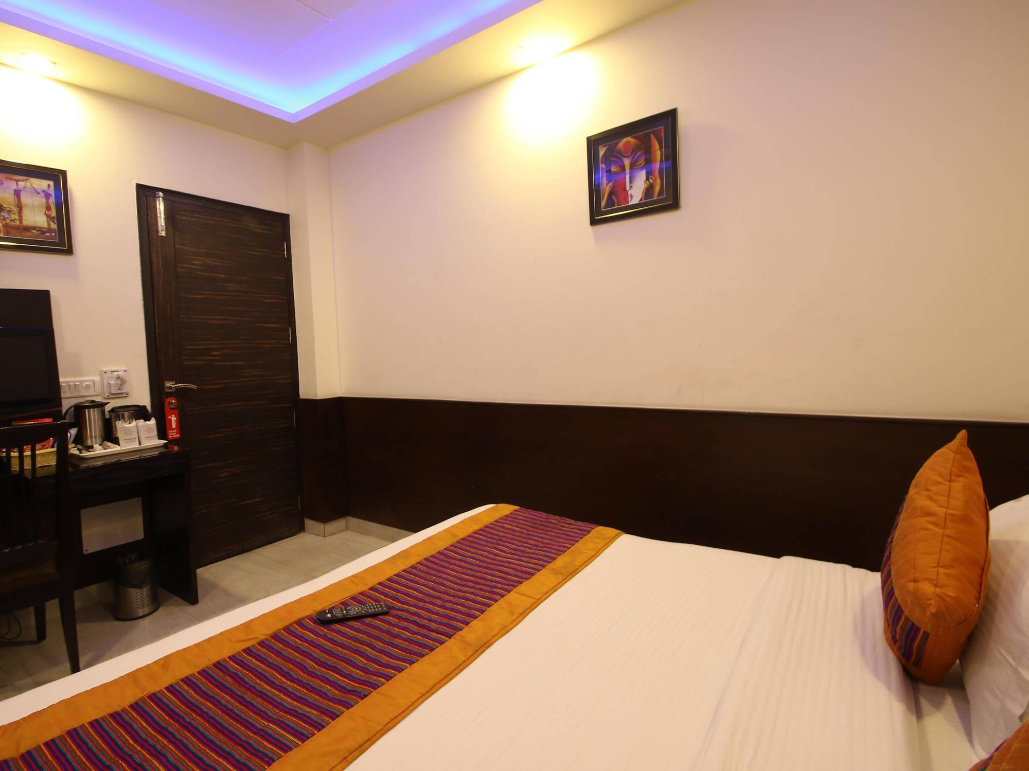 Hotel Hill Palace -Near Karol Bagh Metro Station Delhi  Esterno foto