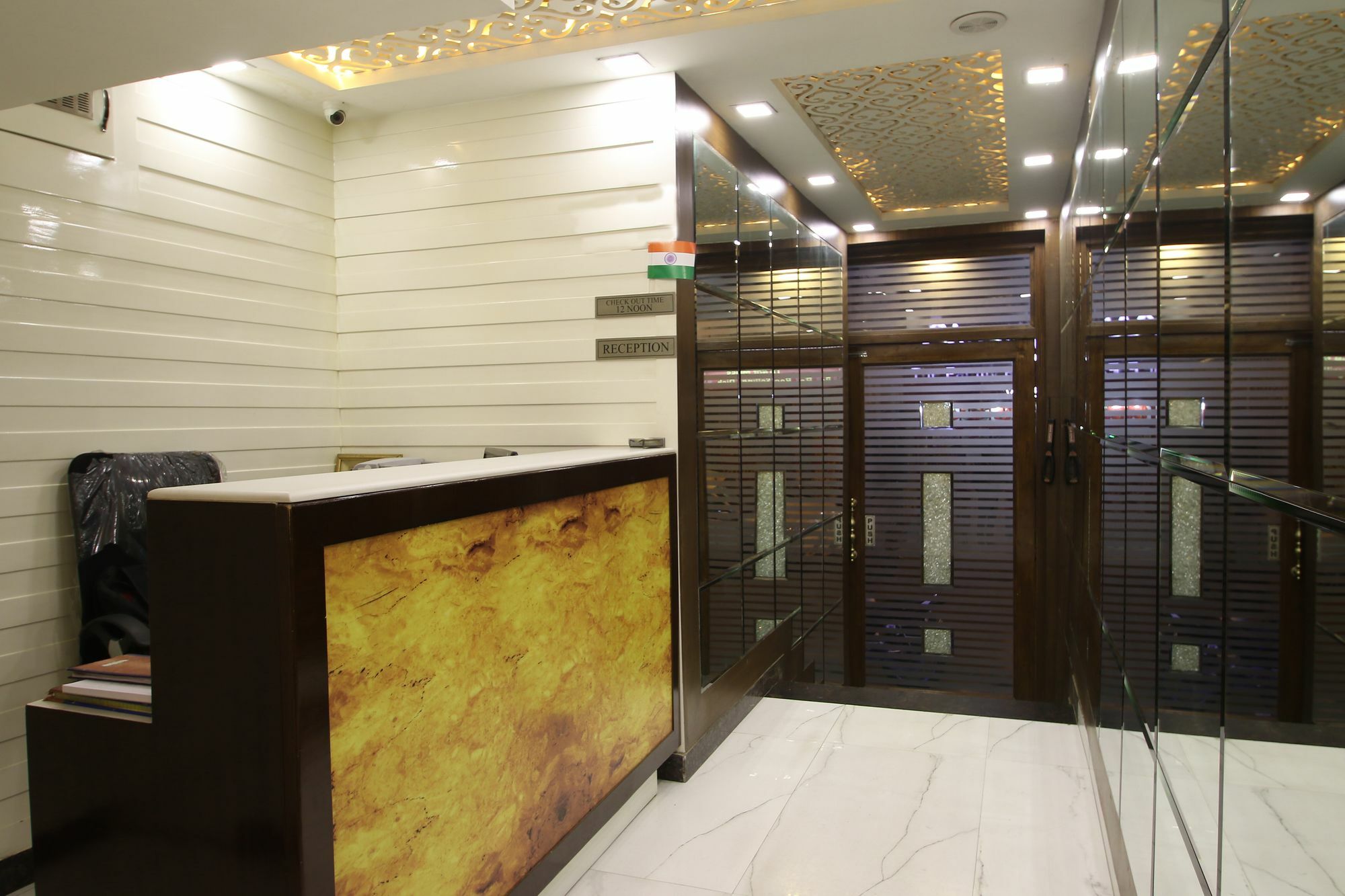 Hotel Hill Palace -Near Karol Bagh Metro Station Delhi  Esterno foto